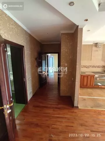 2-комнатная квартира, этаж 10 из 22, 76 м²