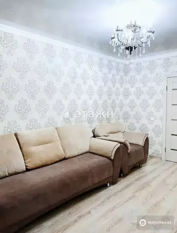 2-комнатная квартира, этаж 4 из 5, 50 м²