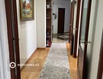 2-комнатная квартира, этаж 20 из 22, 61 м²