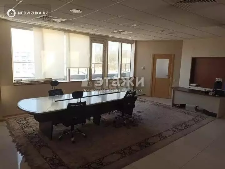 590 м², Офисное помещение, этаж 17 из 18, 590 м², изображение - 1