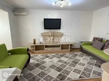 2-комнатная квартира, этаж 3 из 5, 58 м²