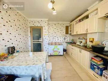 3-комнатная квартира, этаж 2 из 6, 79 м²