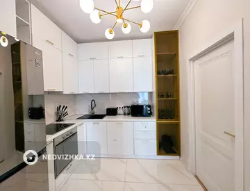 2-комнатная квартира, этаж 13 из 20, 72 м²