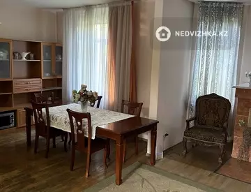 370 м², 7-комнатный дом, 9.6 соток, 370 м², изображение - 1