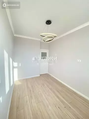 2-комнатная квартира, этаж 5 из 9, 37 м²