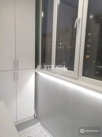1-комнатная квартира, этаж 9 из 9, 36 м²