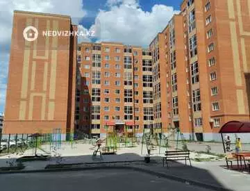 3-комнатная квартира, этаж 4 из 9, 72 м²