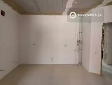 3-комнатная квартира, этаж 4 из 9, 72 м²