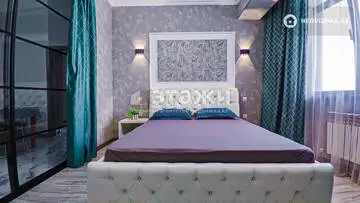 3-комнатная квартира, этаж 13 из 13, 55 м², на длительный срок