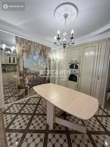 79.5 м², 4-комнатная квартира, этаж 6 из 9, 80 м², изображение - 4