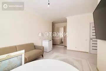 2-комнатная квартира, этаж 18 из 18, 51 м²
