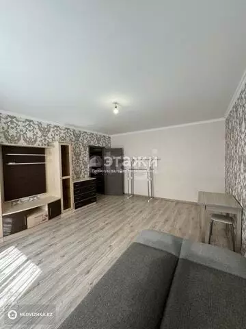 2-комнатная квартира, этаж 4 из 7, 62 м²