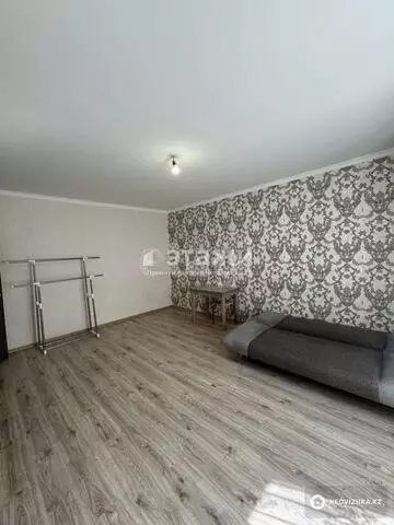 2-комнатная квартира, этаж 4 из 7, 62 м²