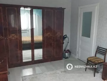 1-комнатная квартира, этаж 2 из 5, 35 м²