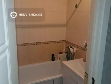 4-комнатная квартира, этаж 4 из 6, 95 м²