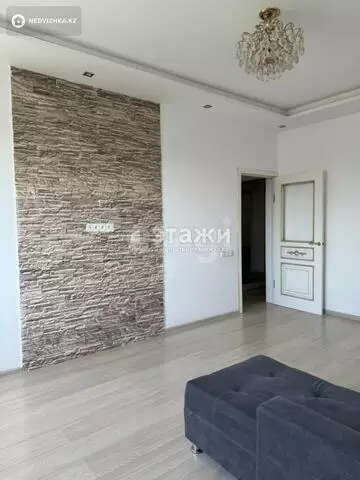 60 м², 2-комнатная квартира, этаж 6 из 8, 60 м², изображение - 0