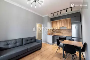 1-комнатная квартира, этаж 12 из 12, 38 м²