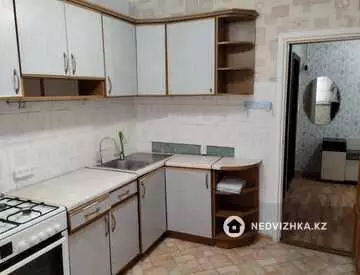 3-комнатная квартира, этаж 2 из 9, 70 м²