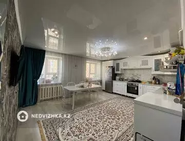 3-комнатная квартира, этаж 1 из 5, 100 м²