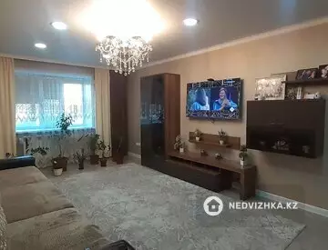 3-комнатная квартира, этаж 4 из 9, 92 м²