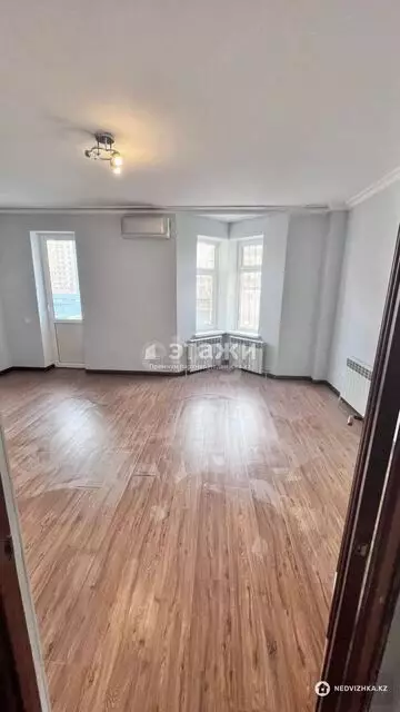 2-комнатная квартира, этаж 2 из 9, 67 м²