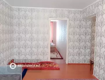 3-комнатная квартира, этаж 2 из 5, 58 м²