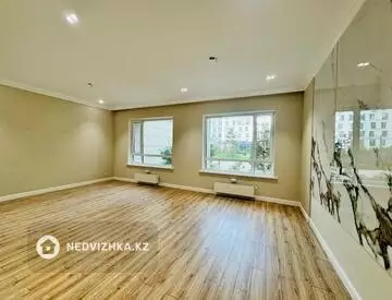 5-комнатная квартира, этаж 2 из 8, 186 м²