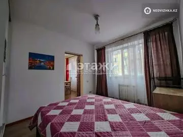 2-комнатная квартира, этаж 3 из 5, 33 м²