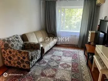 2-комнатная квартира, этаж 3 из 5, 40 м²