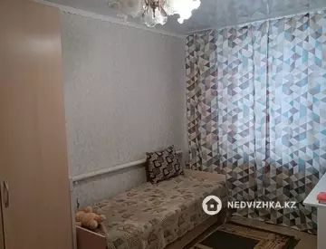 3-комнатная квартира, этаж 2 из 2, 60 м²