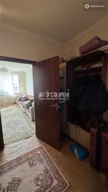 1-комнатная квартира, этаж 9 из 9, 38 м²