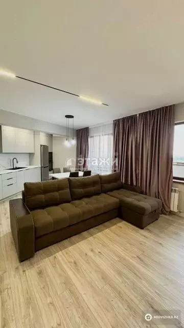 3-комнатная квартира, этаж 16 из 16, 121 м², на длительный срок