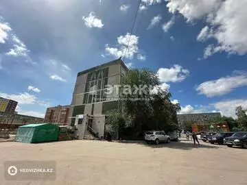 Торговое помещение, этаж 1 из 5, 63 м²