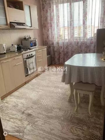 70 м², 2-комнатная квартира, этаж 8 из 12, 70 м², изображение - 2