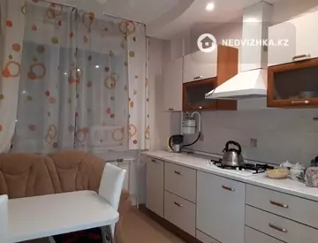 1-комнатная квартира, этаж 3 из 9, 46 м²