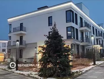 183 м², 5-комнатная квартира, этаж 2 из 3, 183 м², изображение - 1