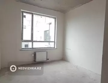 3-комнатная квартира, этаж 11 из 17, 81 м²