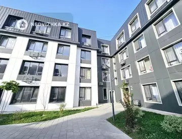 2-комнатная квартира, этаж 4 из 4, 67 м²