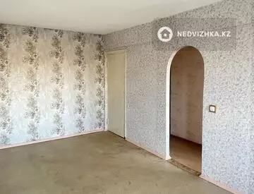 1-комнатная квартира, этаж 3 из 6, 35 м²