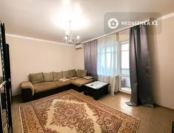 4-комнатная квартира, этаж 4 из 12, 77 м²