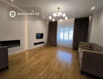 4-комнатная квартира, этаж 5 из 6, 156 м²