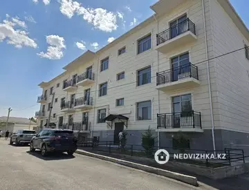 5-комнатная квартира, этаж 2 из 4, 150 м²