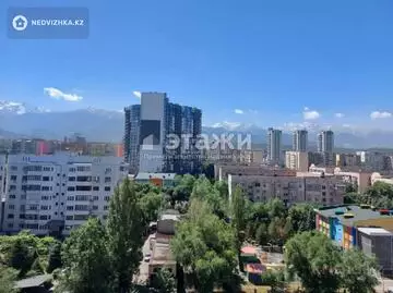 3-комнатная квартира, этаж 11 из 12, 70 м²