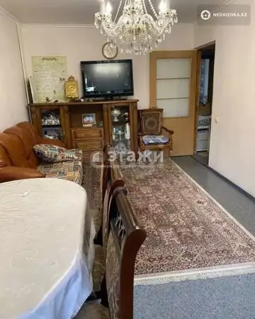 3-комнатная квартира, этаж 4 из 5, 62 м²