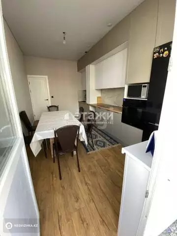 3-комнатная квартира, этаж 2 из 9, 78 м²