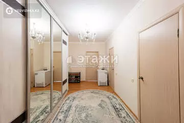 63 м², 1-комнатная квартира, этаж 4 из 9, 63 м², изображение - 35