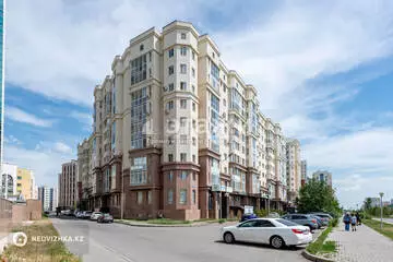 63 м², 1-комнатная квартира, этаж 4 из 9, 63 м², изображение - 45