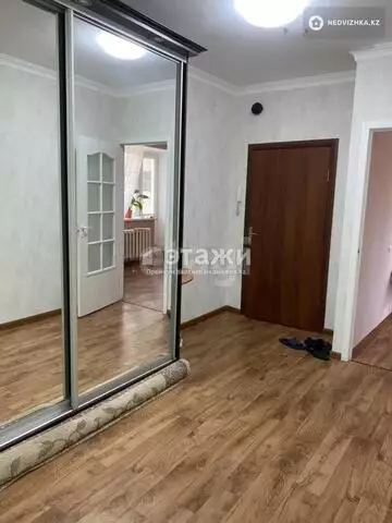 91.5 м², 2-комнатная квартира, этаж 2 из 8, 92 м², изображение - 5