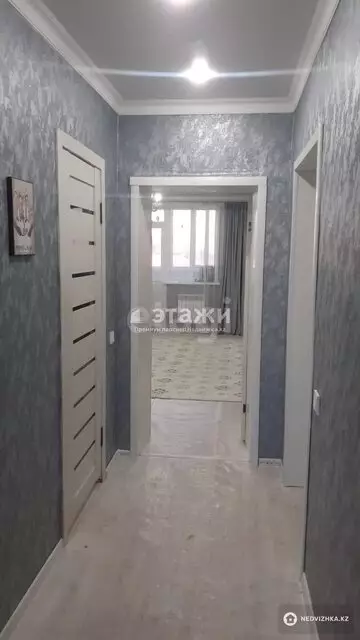 1-комнатная квартира, этаж 3 из 5, 42 м²