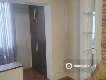 1-комнатная квартира, этаж 3 из 4, 32 м²